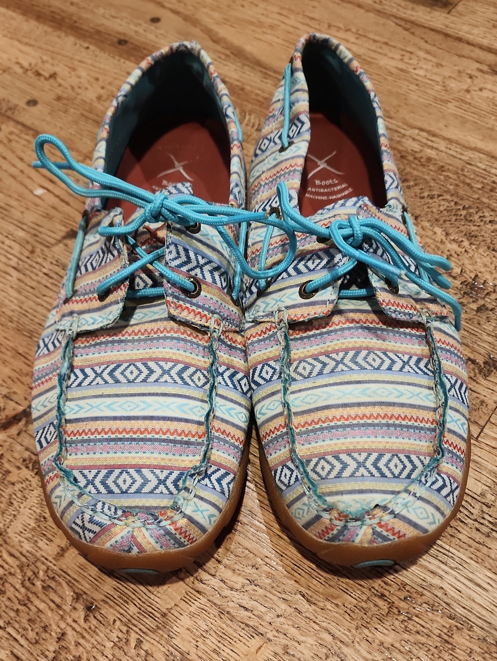 Twisted X Women's Multicolor Aztec Print Boat Shoes with Turquoise Laces